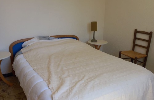 Salles-sous-Bois House | Holiday Home 'Maison De Vacances Drôme Provençale' with Private Pool, Private Terrace and Garden
