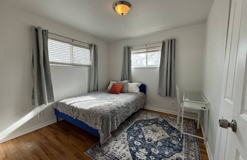 Jewell Heights - Hoffman Heights House | 3 Bdrm 1 Bth House Close to Anschutz and Childrens