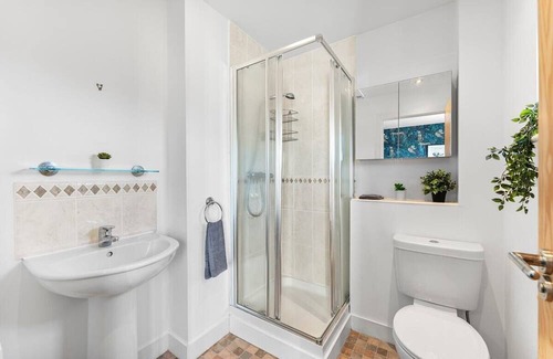 Horfield House | Beautiful 4-Bed in Bristol - Parking - Garden