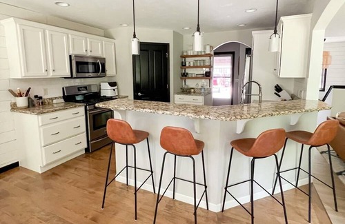 Butte Des Morts House | 2024 EAA House for rent!