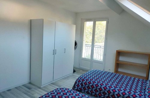 Vernou-la-Celle-sur-Seine House | Gîte 10 Couchages Proche Fontainebleau