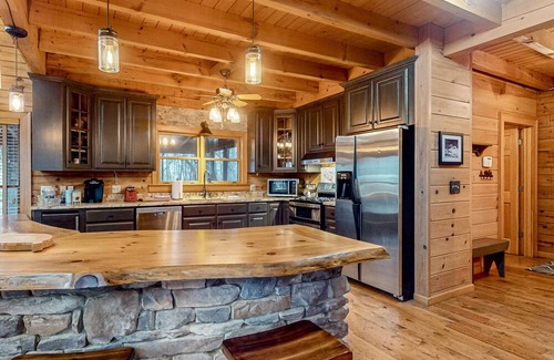 Blue Ridge Cabin | Spacious dog-friendly cabin with mtn views, game room, private hot tub, & deck