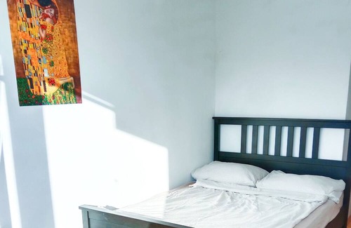 Maxglan Apartment | Room Flower near Train station and Hospital