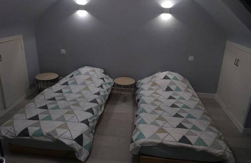 Saint-Guen House | Charmante Maison au Calme Avec Jaccuzzi