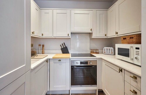 Ramsgate Apartment | Host & Stay | Poplar Villas