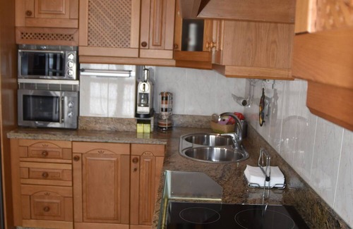 Setenil de las Bodegas House | Alojamiento Rural El Aroma del Dulce en Setenil de las Bodegas Casa Centrica