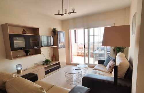 Aguadulce Apartment | Charming Three Bedrooms Apartment With Seaview