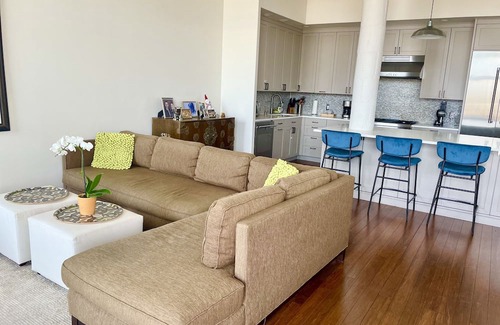 Park Slope Apartment | Stylish BK home, stunning views, steps to park!