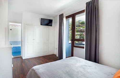 Santa Cruz de la Palma Apartment | Apartment 'Apartamento Fátima' with Sea View, Balcony and Wi-Fi