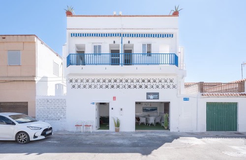 Playa de Almarda House | Holiday Home 'casAcamer' with Sea View, Wi-Fi and Air Conditioning
