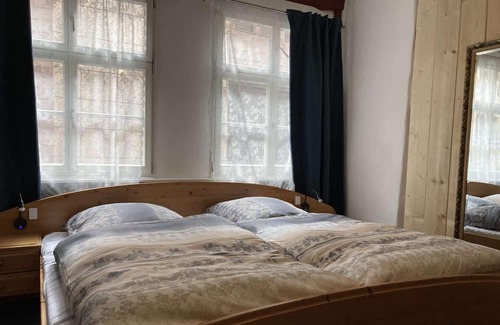 Nuremberg Old Town House | DIe Baumwolle. etsablishes 1430 one of the oldest houses in nuremberg