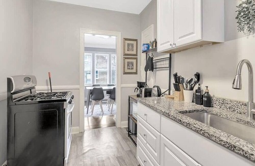 Detroit Apartment | Cozy Home Near Downtown Detroit
