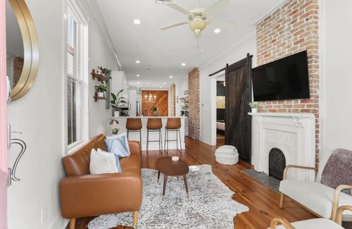 West Riverside House | Beautiful 3 bed 2 bath Home in Uptown New Orleans