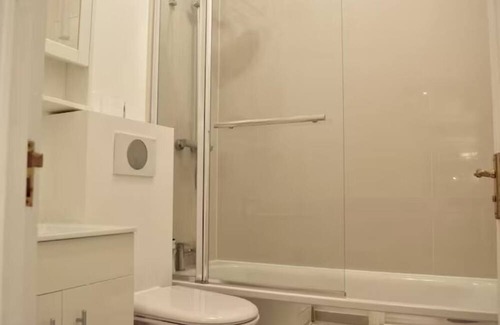 Finsbury Apartment | Spacious luxury central London 1-bed apartment