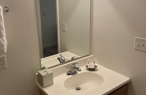 Troy Apartment | Troy location! 2 bed 2 bath fully furnished with balcony!