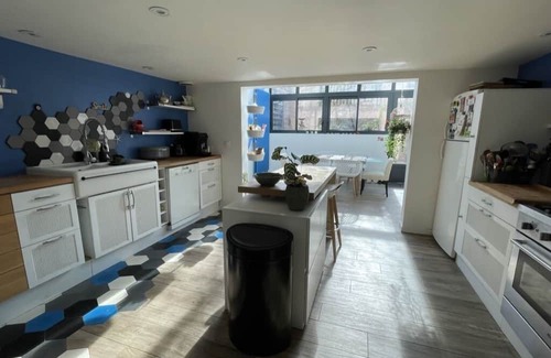 Hotel de Ville House | Large house with garden and parking