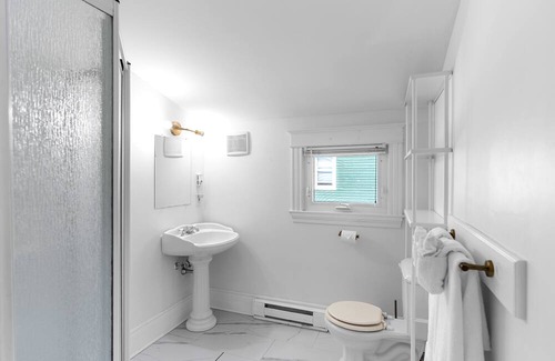 Moncton Apartment | Studio 6 ~ 1 BDRM w/ Private Bath & Balcony