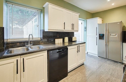 Heworth House | Host & Stay | Fifth Avenue