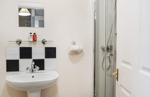 Beattock Cottage | 1 bedroom accommodation in Beattock, near Moffat