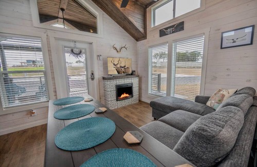 Fredericksburg Resort | Escape to serene country living at Salento Tiny Haus in Fredericksburg, TX!