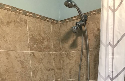 Covina House | No Sharing Full set Spacious house 2 bedroom 1ba TV Garage yard kitchen AC WIFI