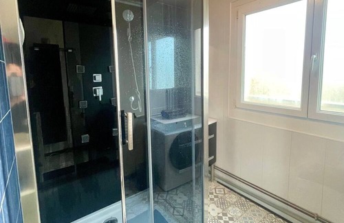 Besancon Apartment | Grand Appartement Lumineux de 4 Chambres 92m²