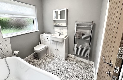 Charlton Horethorne Cottage | Renovated Cottage in Sherborne with Stunning Views