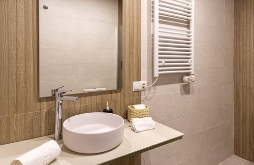 Ciutat Jardi Apartment | Design & Love Osito Hub C