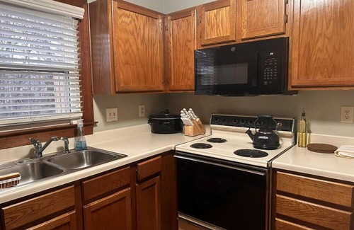 Tucker Condo | Condo Getaway