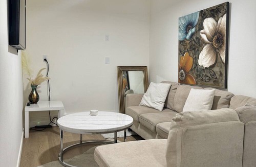 Chula Vista House | Monthly Stays Welcome, Private Gated 1 Bed 1 Bath ADU - Heart of Chula Vista