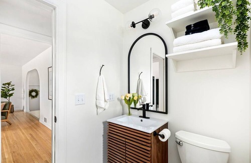 Great Falls House | Charming two-bedroom retreat!