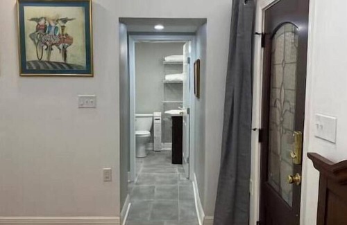 South 7th Ward Apartment | French Quarter, Marigny Triangle C 2