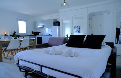 Melun Apartment | Deux Grands Appartements T3
