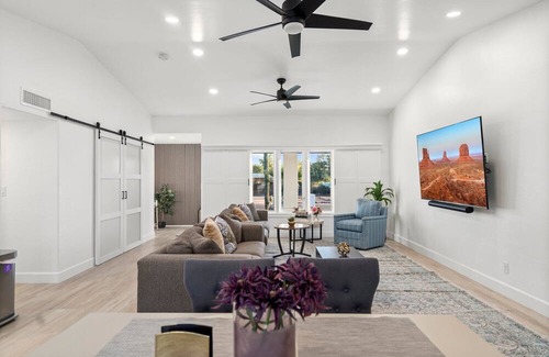 Shea North Estates House | Private, sleeps 12, outdoor fun, heated pool & spa, Close to shopping and dining