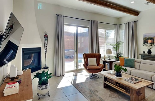 Rancho Viejo House | Casa Aurora | Gorgeous Home, Stunning Views!