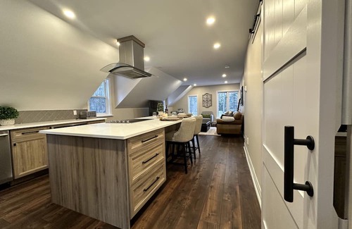 Milton Cottage | Beautiful Cozy Country Cottage 5 Minutes From 401 Guelph Line