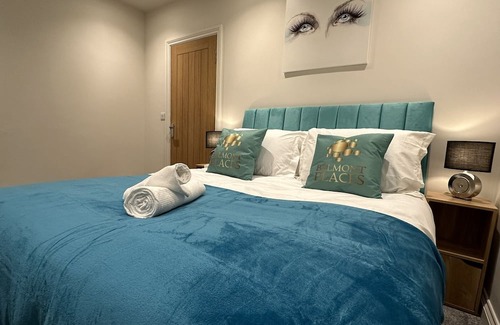 Oakham Apartment | Hudson Apartment - 2 Bedroom Oakham Centre