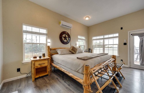 Spring Branch Villa | Pet-Friendly Spring Branch Villa Near Canyon Lake!