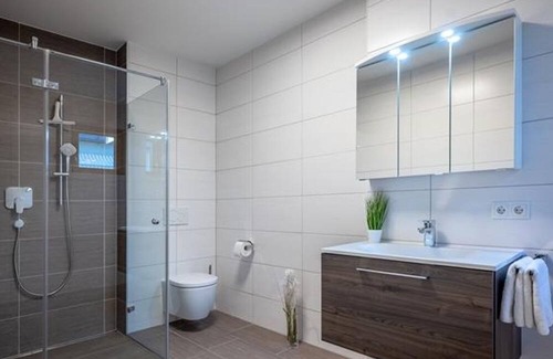 Schwaz Apartment | Apartment mit 1 Schlafzimmer + Balkon - City Apartments Schwaz