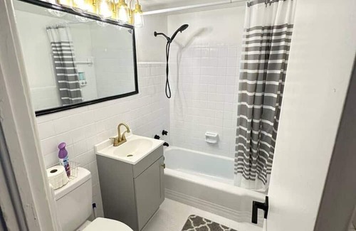 Bostwick Park Apartment | OCEAN FRONT Condo On The Beach