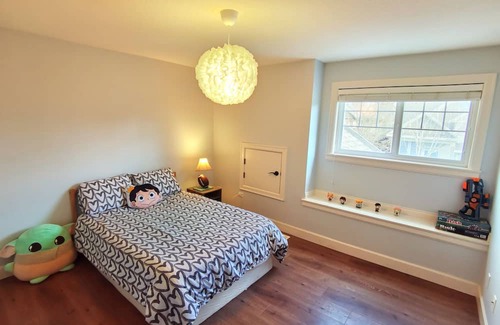 Yorkson House | Luxurious house in willoughby center