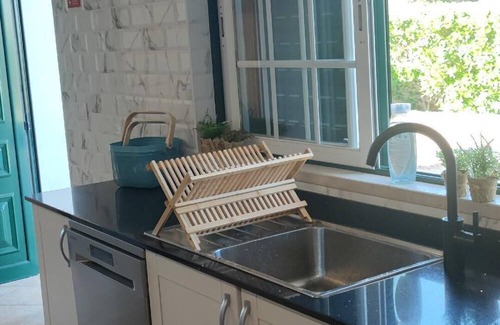 Porches Villa | Casa Familiar com Piscina e Parque Para Crianças