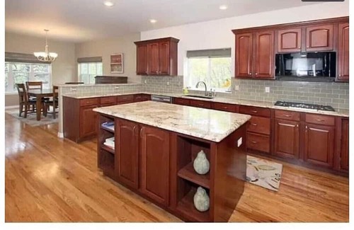Northwest Colorado Springs House | 4BR mountain retreat, private Hot Tub, Close to Town