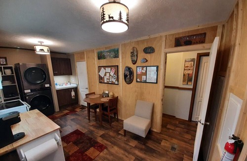 Mars Hill Apartment | Private Guest Suite with Mountain View Near Asheville