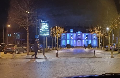 Athis-Mons Apartment | Vrbo Property