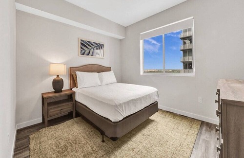 Ludlam Condo | Beautiful 2 Bdrms New Condo In Pinecrest