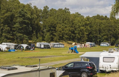 Wilsum RV Rental | Your traditional, elegant, luxurious or ultramodern caravan can be connected to a water connection, but also a waste water drain at the comfort camping site.