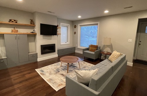 Athens House | High end luxury retreat in quiet Athens neighborhood