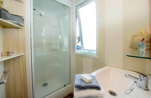 La Boissiere-de-Montaigu House | Camping Heart of Vendée* - Classic 3-room mobile home for 4 people