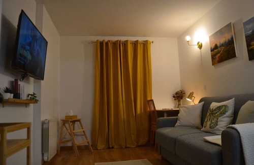 Faubourg de l'Arche Apartment | Studio 88 - Your haven 5 min away from La Défense and 10 min away from Paris